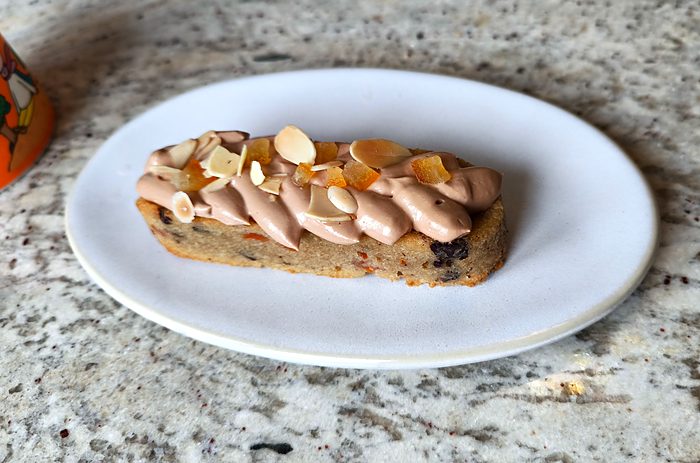 Финансье с кремом и миндалём